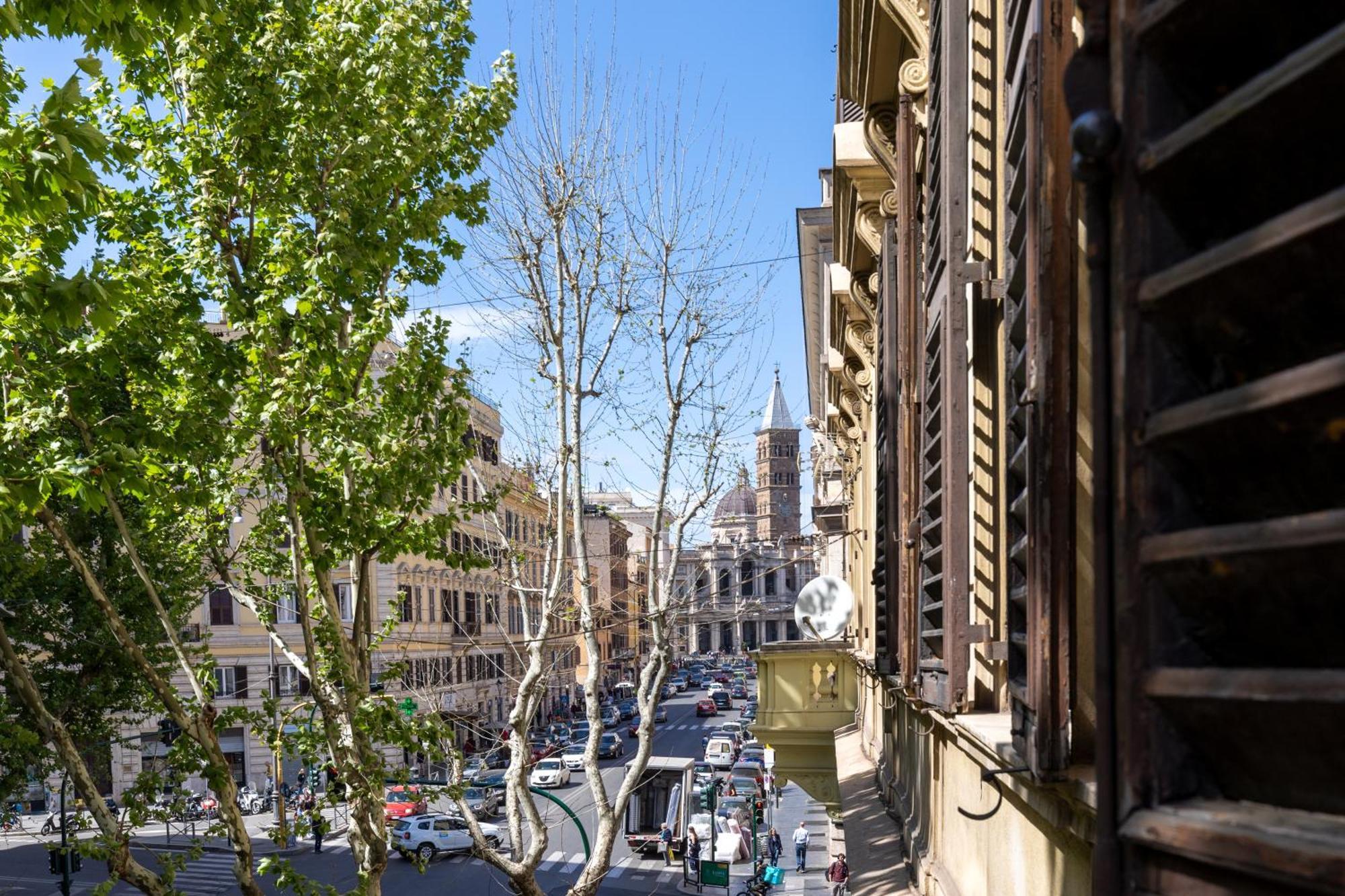 The 38 Home L Homkeey Luxury Apartment I Colosseum Roma Dış mekan fotoğraf